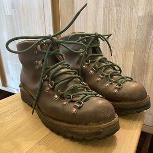 [Danner] Mountain Light Boots